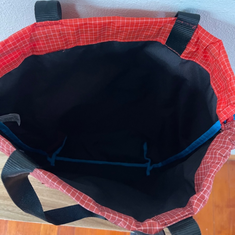 Nike Heritage Red Orange Blue Grid Pattern Drawstring Sports Tote Gym Bag Purse - Picture 5 of 6